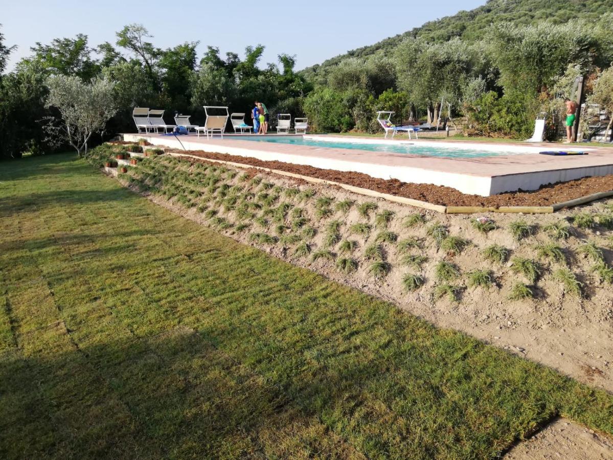 Il Barbagianni Bed & Breakfast Montepescali Екстериор снимка